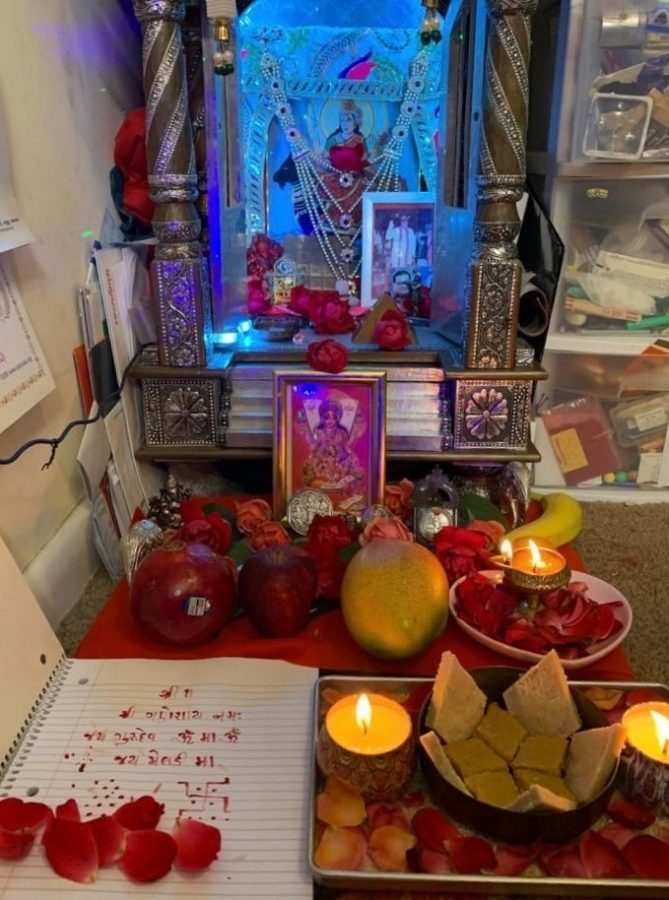 This+shrine+is+one+of+the+ways+Patel+and+her+family+worships+God+on+the+day+of+Diwali.+Photo+courtesy+of+Shiv+Patel.